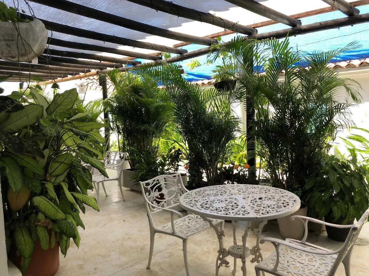 Casa Ines Hotel Santa Marta  0*, Santa Marta (Magdalena)